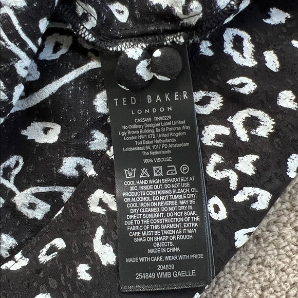 Ted Baker Lodon Black and White Leopard Wildside Print Button Up Puff Sleeve 4 - Picture 8 of 11